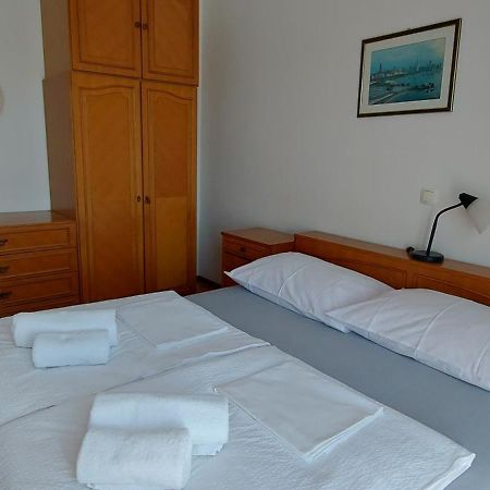 Apartman Franelic Banjol Exterior foto