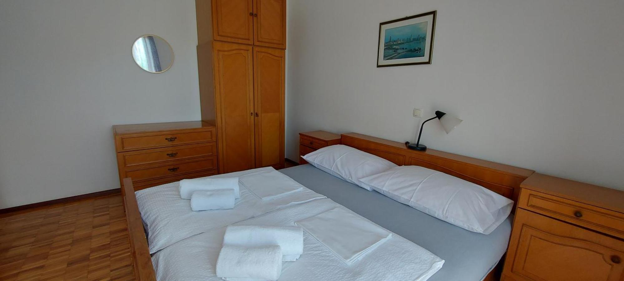 Apartman Franelic Banjol Exterior foto
